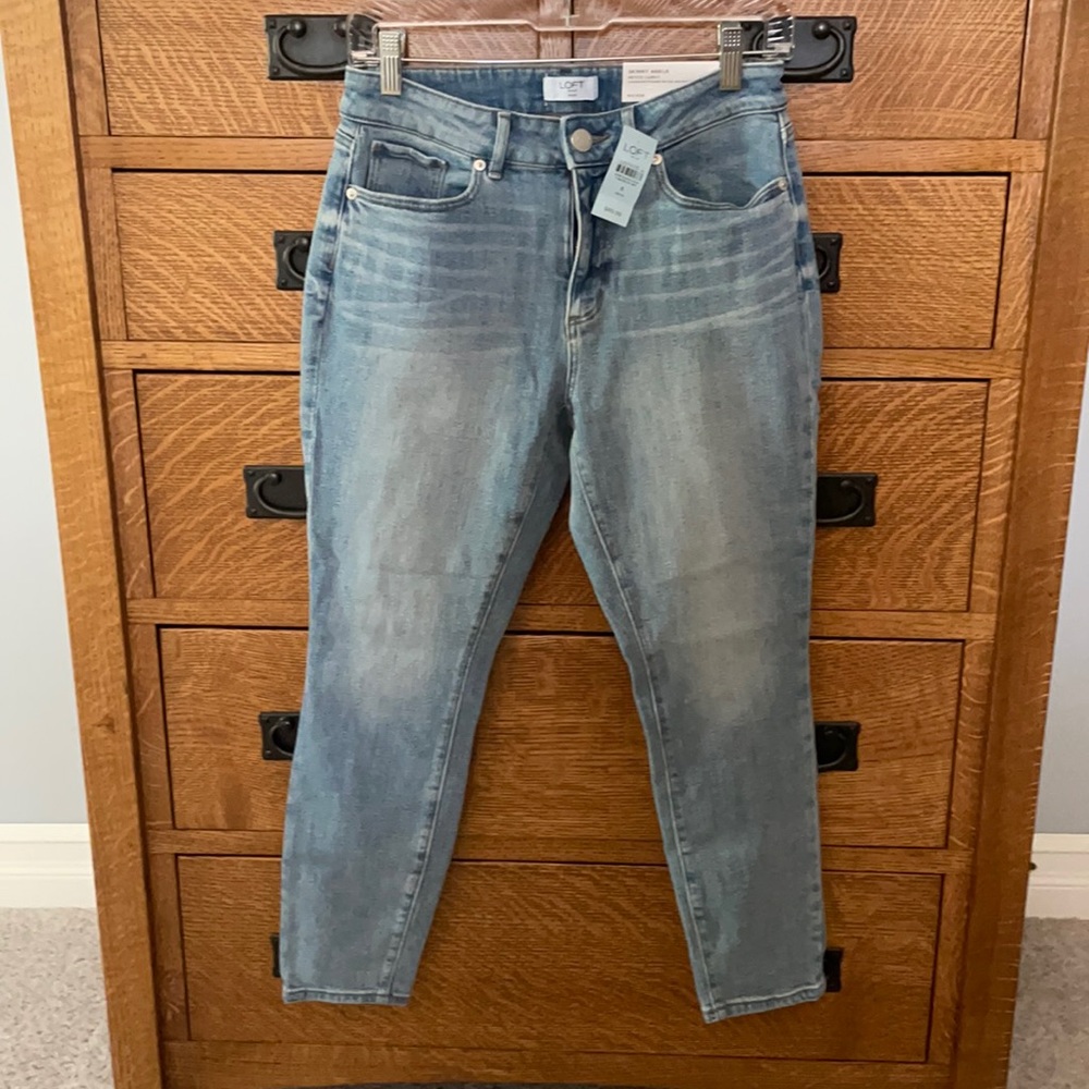BNWT LOFT Skinny Ankle Jeans Petite Size 6